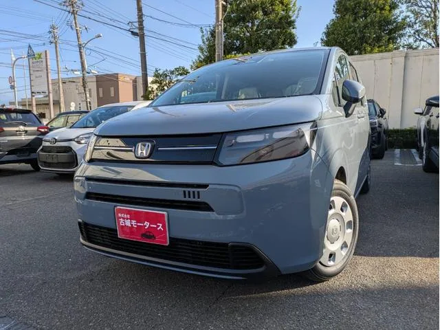 Honda FREED E:HEV AIR 2025 — миниатюра 3