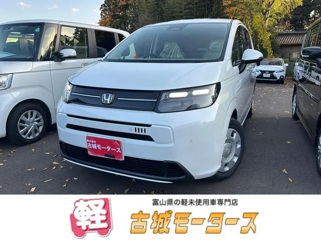 Honda FREED E:HEV AIR 2025 — фото 1, купить с доставкой в Москву