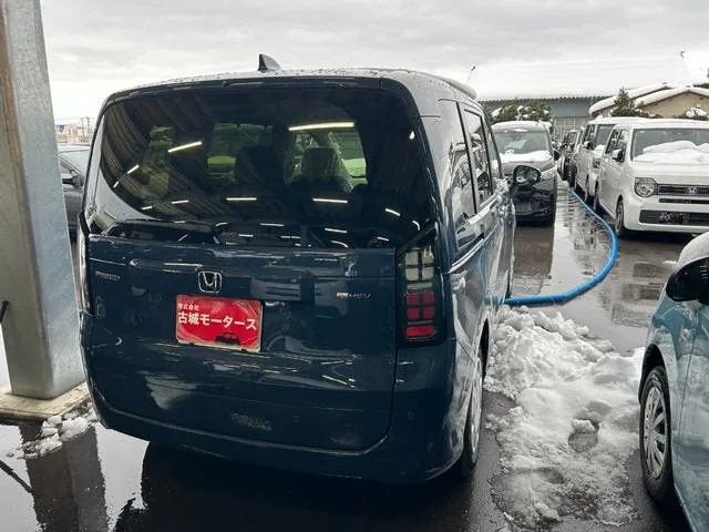 Honda FREED E:HEV AIR 2026 — миниатюра 2