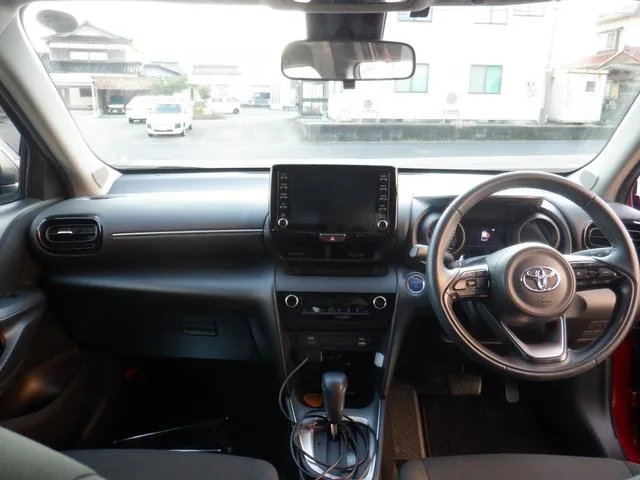 Toyota YARIS CROSS HYBRID G 2023 — миниатюра 5