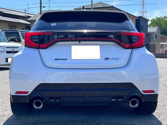 Toyota GR YARIS RZ HIGH PERFORMANCE 2025 — миниатюра 2
