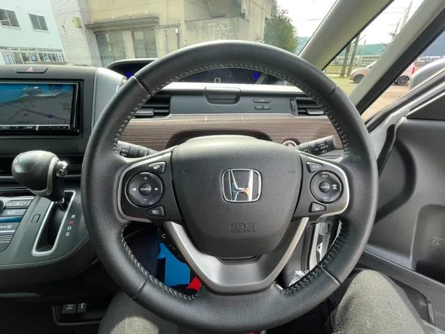 Honda FREED PLUS CROSSTAR HONDA SENSING 2022 — миниатюра 3