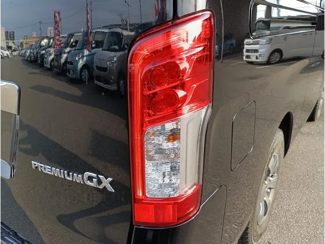 Nissan CARAVAN 2023 — миниатюра 5