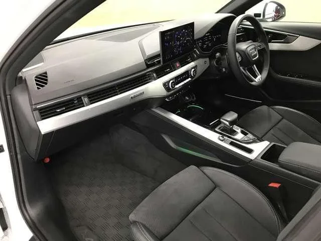 Audi A4 AVANT 40 TDI QUATTRO S-LINE 2022 — миниатюра 4