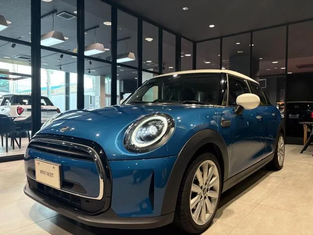 MINI MINI COOPER CLASSIC TRIM 2022 — миниатюра 4