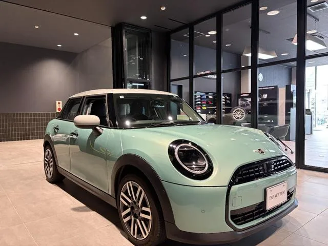 MINI MINI COOPER C CLASSIC TRIM 2025 — миниатюра 2