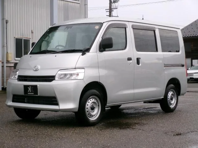 Toyota TOWNACE VAN GL 2025 — фото 1, купить с доставкой в Москву