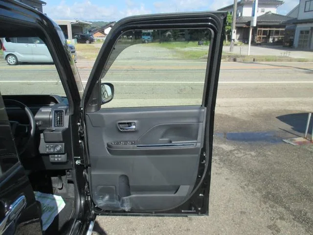 Daihatsu TANTO CUSTOM X 2025 — миниатюра 4
