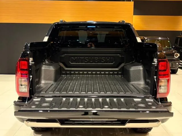 Mitsubishi TRITON GSR 2024 — миниатюра 3