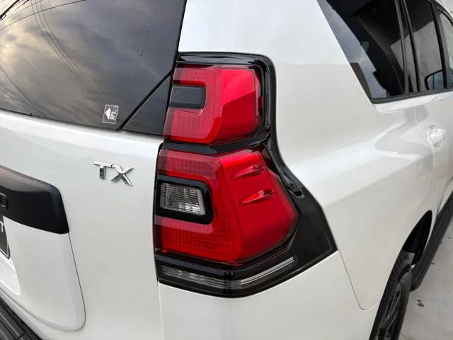 Toyota Land Cruiser Prado TX L PACKAGE MATT BLACK EDITION 2023 — миниатюра 3