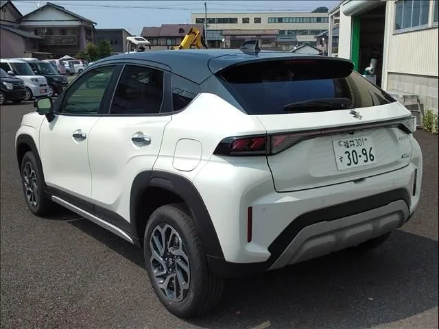 Suzuki FRONX 2024 — миниатюра 2