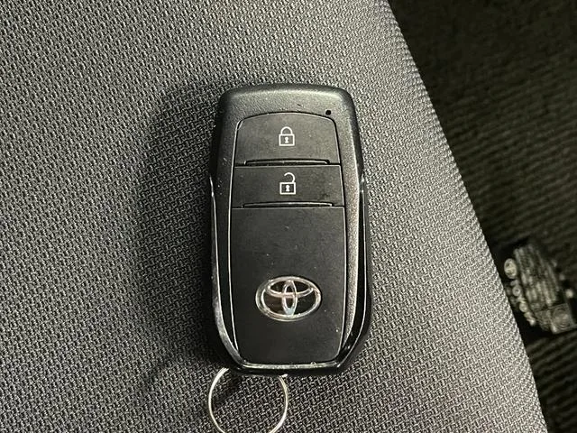 Toyota Prius G 2025 — миниатюра 3