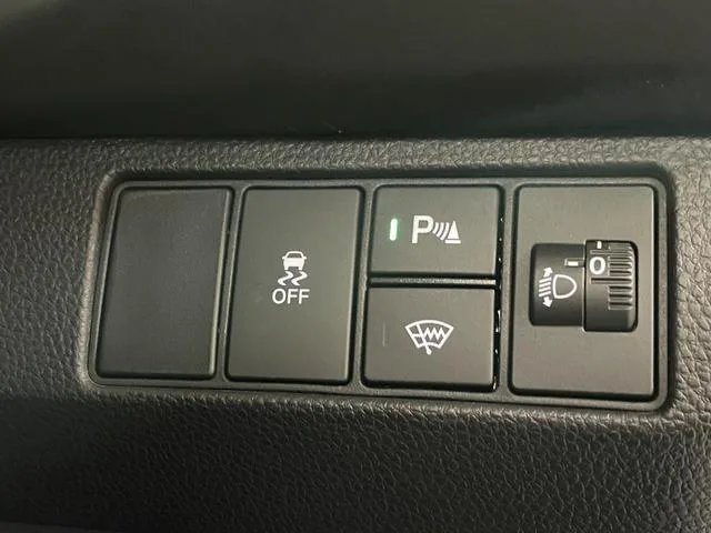 Honda VEZEL E:HEV X HUNT PACKAGE 2024 — миниатюра 2