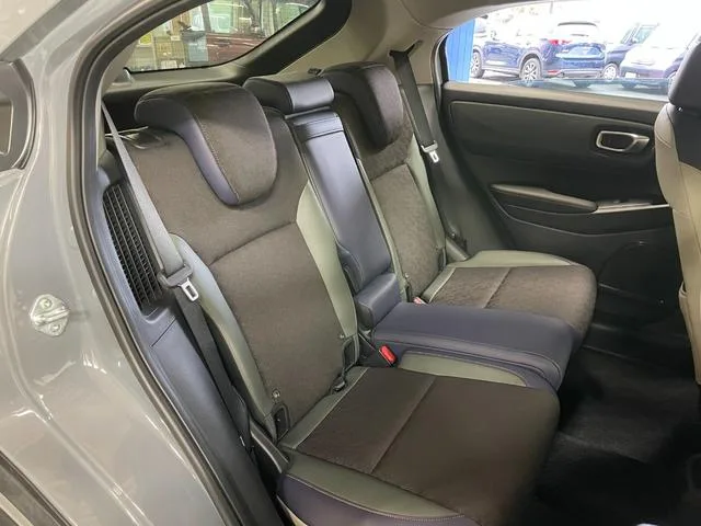 Honda VEZEL E:HEV X HUNT PACKAGE 2024 — миниатюра 4