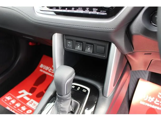 Toyota CorollaCross HYBRID Z 2025 — миниатюра 4