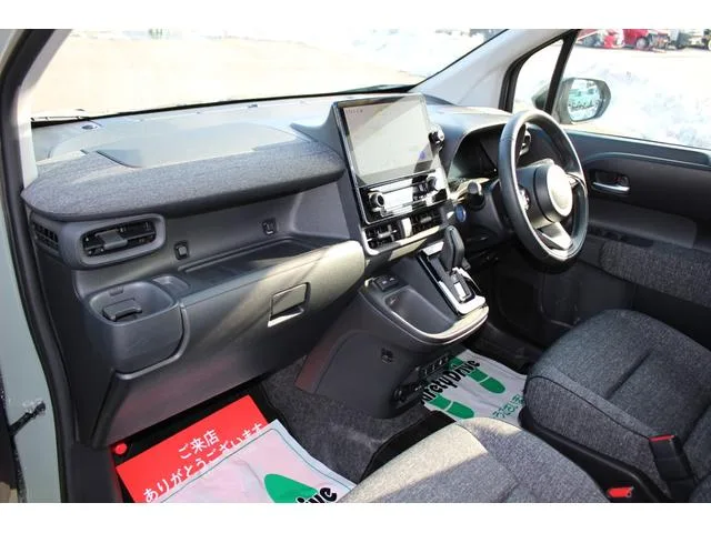 Toyota SIENTA HYBRID Z 2023 — миниатюра 3