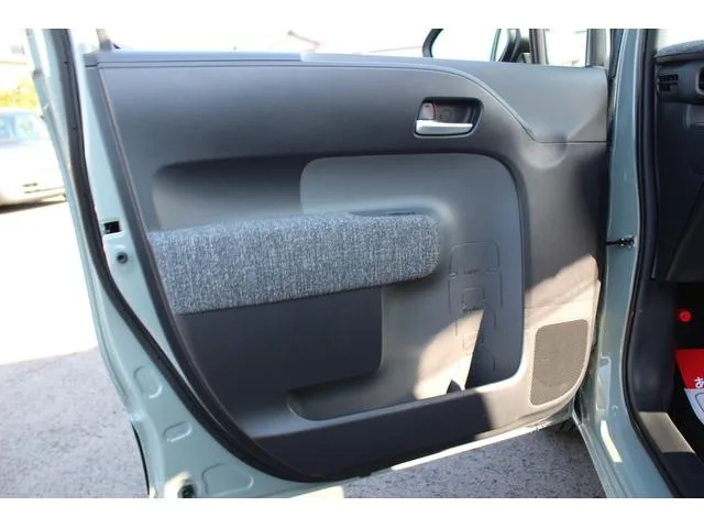 Toyota SIENTA HYBRID Z 2023 — миниатюра 5