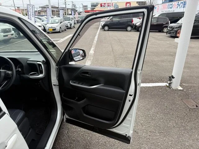 Toyota NOAH HYBRID S-G 2022 — миниатюра 5