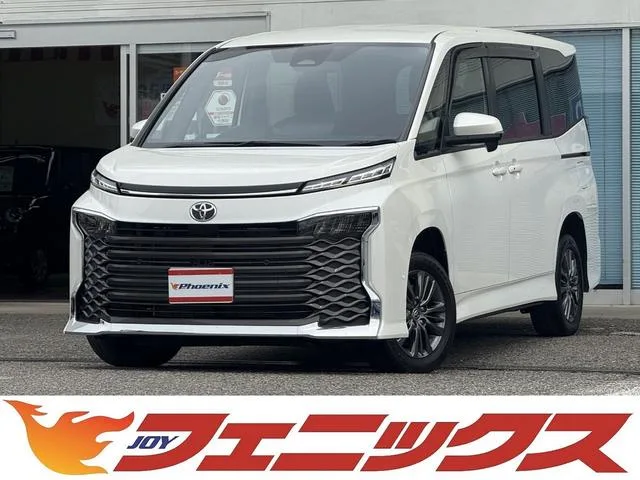Toyota VOXY S-G 2022 — фото 1, купить с доставкой в Москву