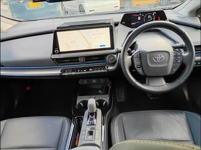 Toyota Prius Z 2023 — миниатюра 3