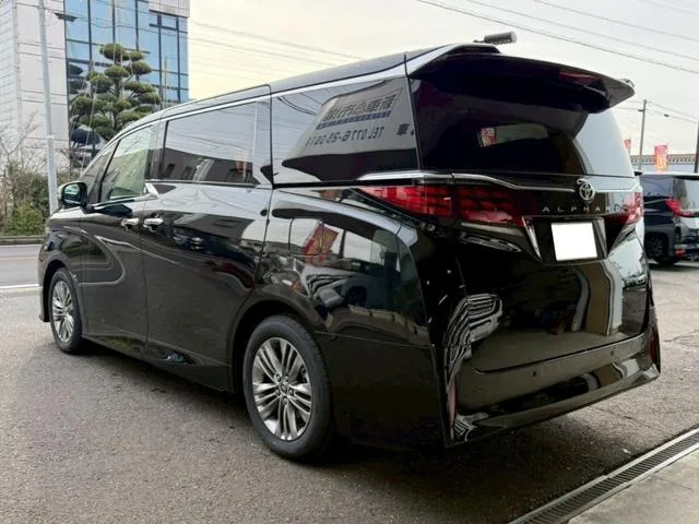Toyota Alphard Z 2025 — миниатюра 5