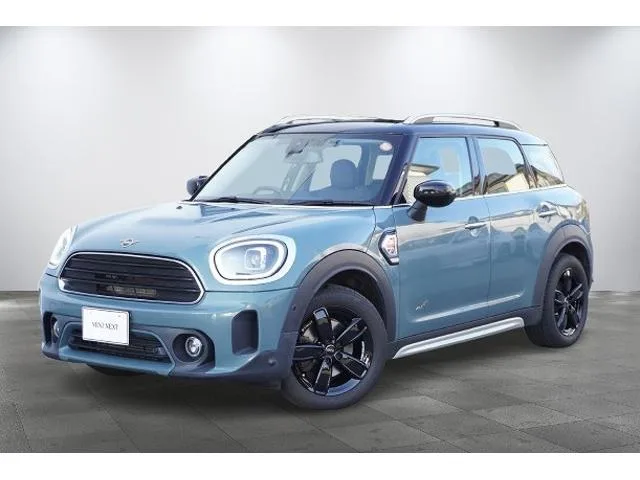 MINI MINI COOPER D CROSSOVER ALL4 PREMIUM PLUS PACKAGE CLASSIC TRIM 2023 — фото 1, купить с доставкой в Москву