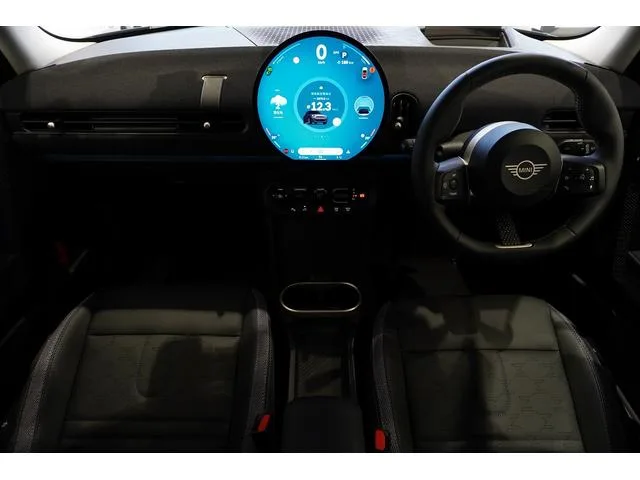 MINI MINI 2025 — миниатюра 2