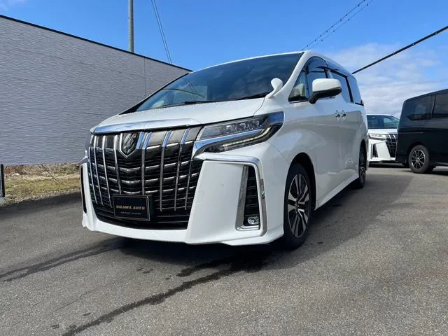 Toyota Alphard 2.5S C PACKAGE 2023 — фото 1, купить с доставкой в Москву