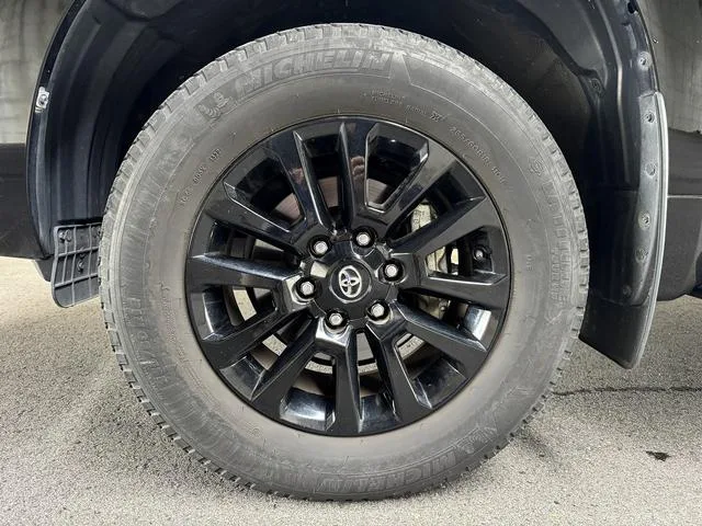 Toyota Land Cruiser Prado TX L PACKAGE 70TH ANNIVERSARY LIMITED 2022 — миниатюра 5