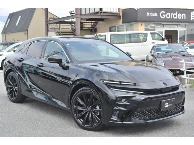Toyota CROWN SPORT Z 2025 — фото 1, купить с доставкой в Москву
