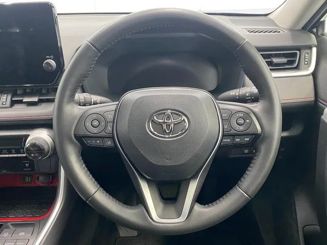 Toyota RAV4 ADVENTURE OFFROAD PACKAGE II 2023 — миниатюра 4