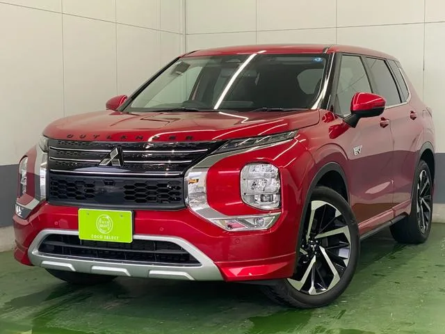 Mitsubishi OUTLANDER PHEV G 2022 — фото 1, купить с доставкой в Москву