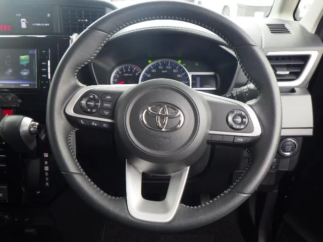 Toyota ROOMY CUSTOM G 2022 — миниатюра 5