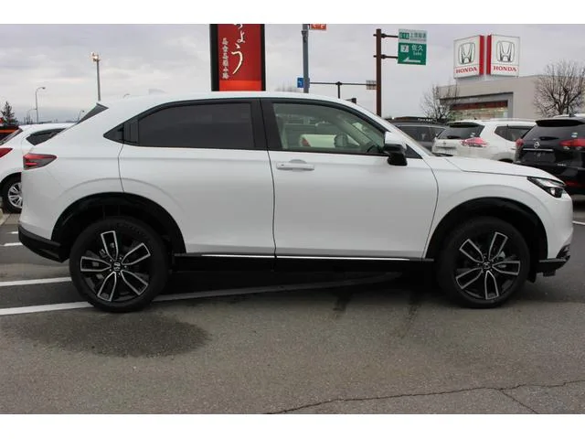 Honda VEZEL E:HEV Z 2025 — миниатюра 4