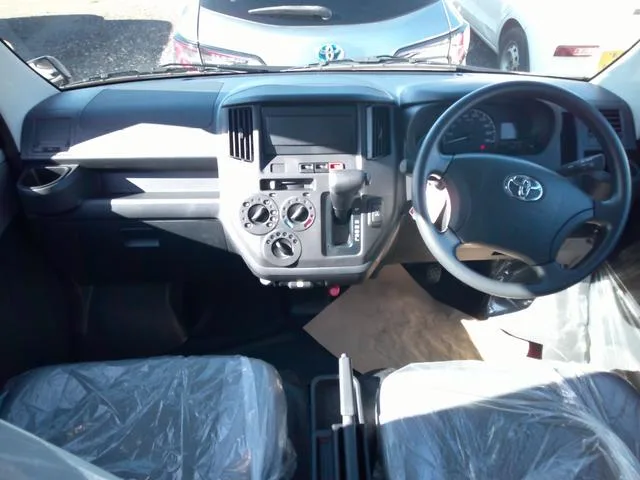 Toyota TOWNACE VAN 2026 — миниатюра 2
