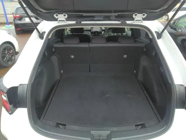 Toyota COROLLA TOURING HYBRID G-X 2022 — миниатюра 3