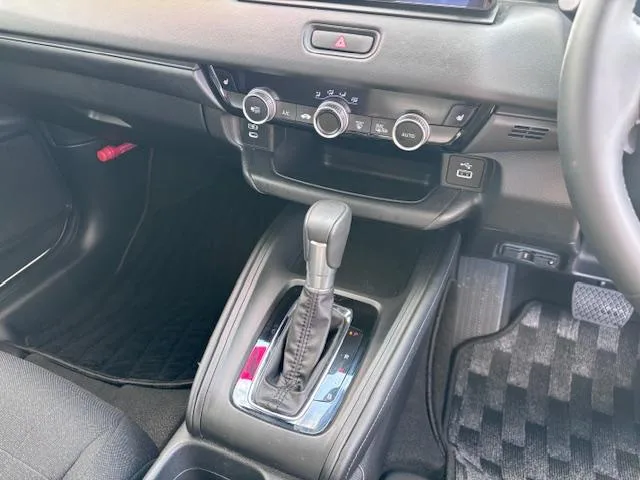 Honda VEZEL E:HEV X 2024 — миниатюра 3
