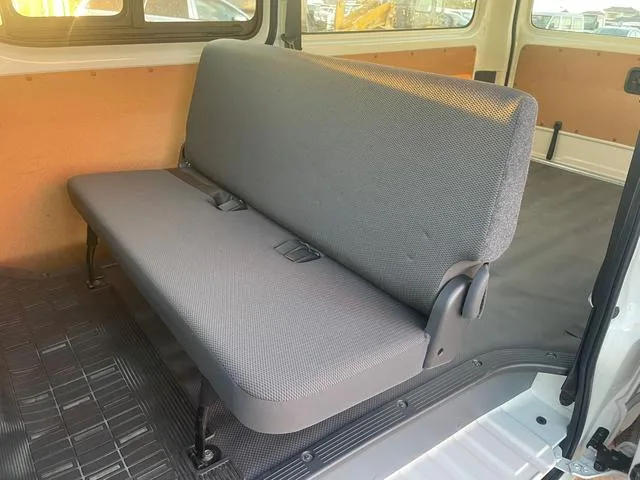 Toyota HIACE VAN DX 2023 — миниатюра 4