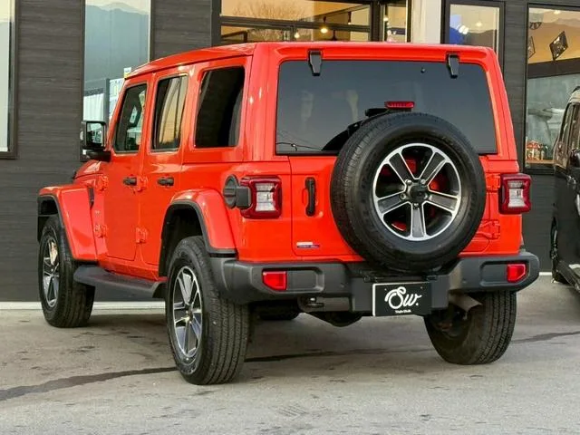 Chrysler Jeep JEEP WRANGLER UNLIMITED SAHARA POWER TOP 2023 — миниатюра 3