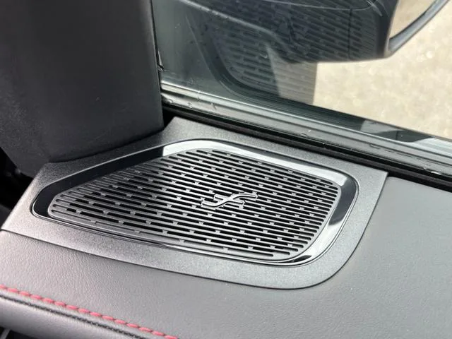 Mercedes Amg GLC GLC43 4MATIC 2025 — миниатюра 5