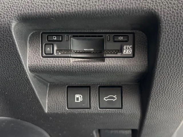 Toyota CROWN CROSSOVER G ADVANCED LEATHER PACKAGE 2023 — миниатюра 5