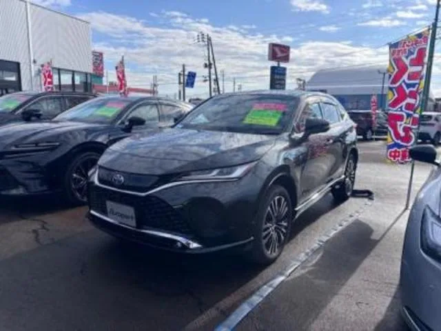 Toyota HARRIER PHEV Z 2023 — фото 1, купить с доставкой в Москву