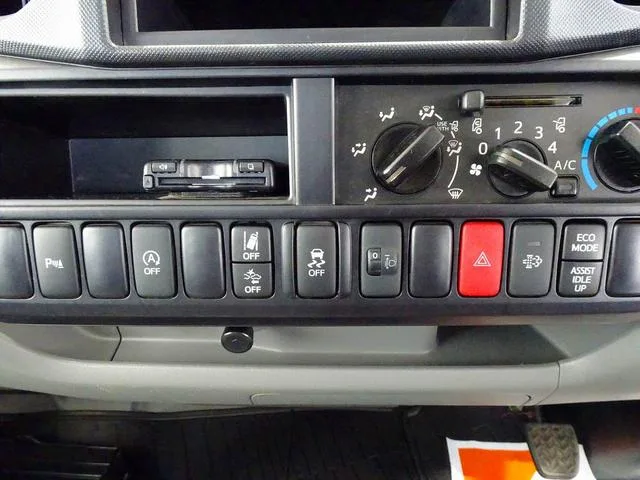 Hino DUTRO ALL LOW FLOOR 2024 — миниатюра 3
