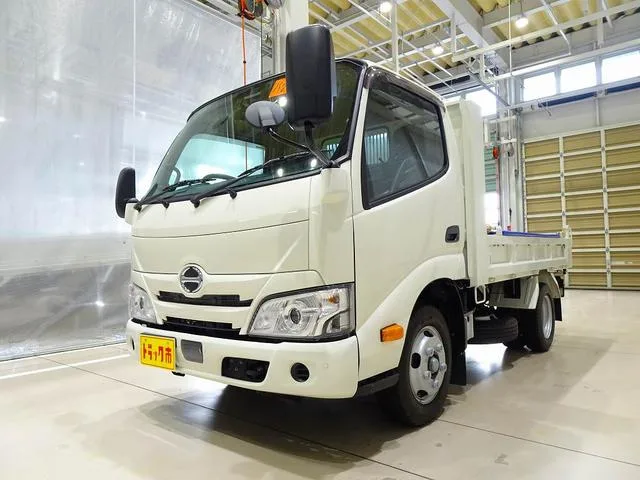 Hino DUTRO ALL LOW FLOOR 2024 — фото 1, купить с доставкой в Москву