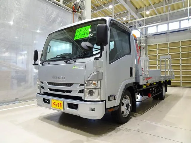 Isuzu ELF TRUCK FULL FLATLOW 2023 — фото 1, купить с доставкой в Москву