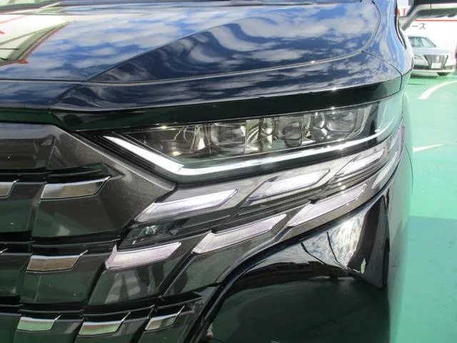 Toyota Alphard Z 2024 — миниатюра 4