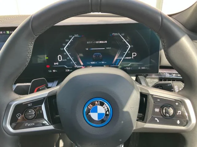 BMW i5 E DRIVE 40 TOURING M-SPORT 2025 — миниатюра 5