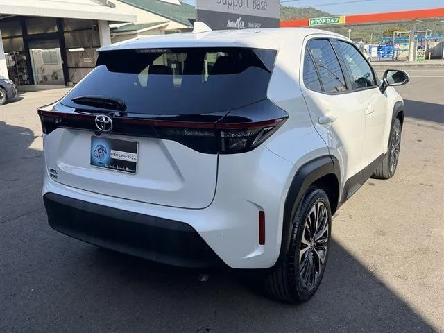 Toyota YARIS CROSS Z 2024 — миниатюра 2