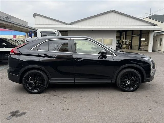 Mitsubishi Eclipsecross BLACK EDITION 2024 — миниатюра 2