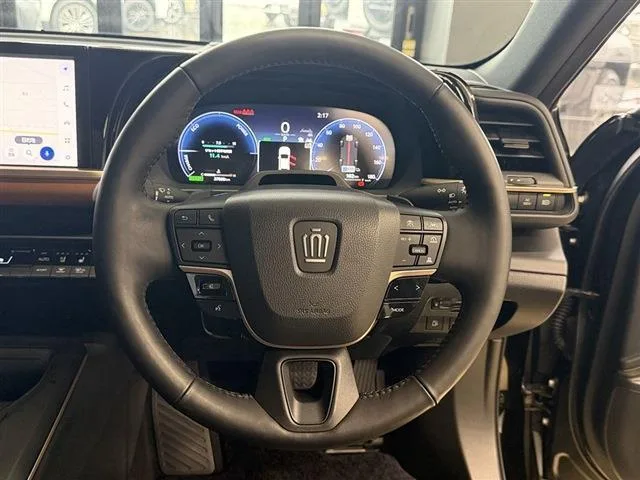 Toyota CROWN CROSSOVER RS ADVANCED 2024 — миниатюра 5